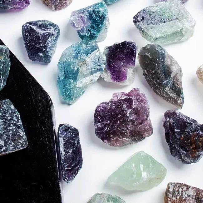Simurg fluorita aroma-verde piedra: ideal para realzar espacios y energizar ambientes