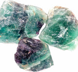 Simurg fluorita verde natural para lapidario: tono arcoíris perfecto para trabajos artesanales