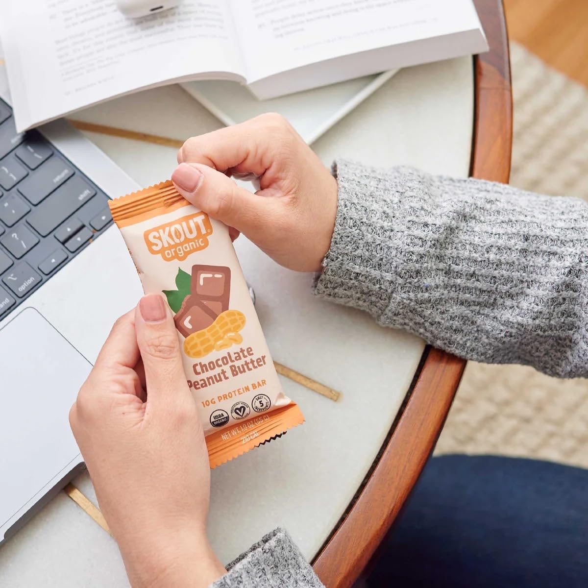 Snack saludable Skout para el entrenamiento, energía rápida antes de la sesión.