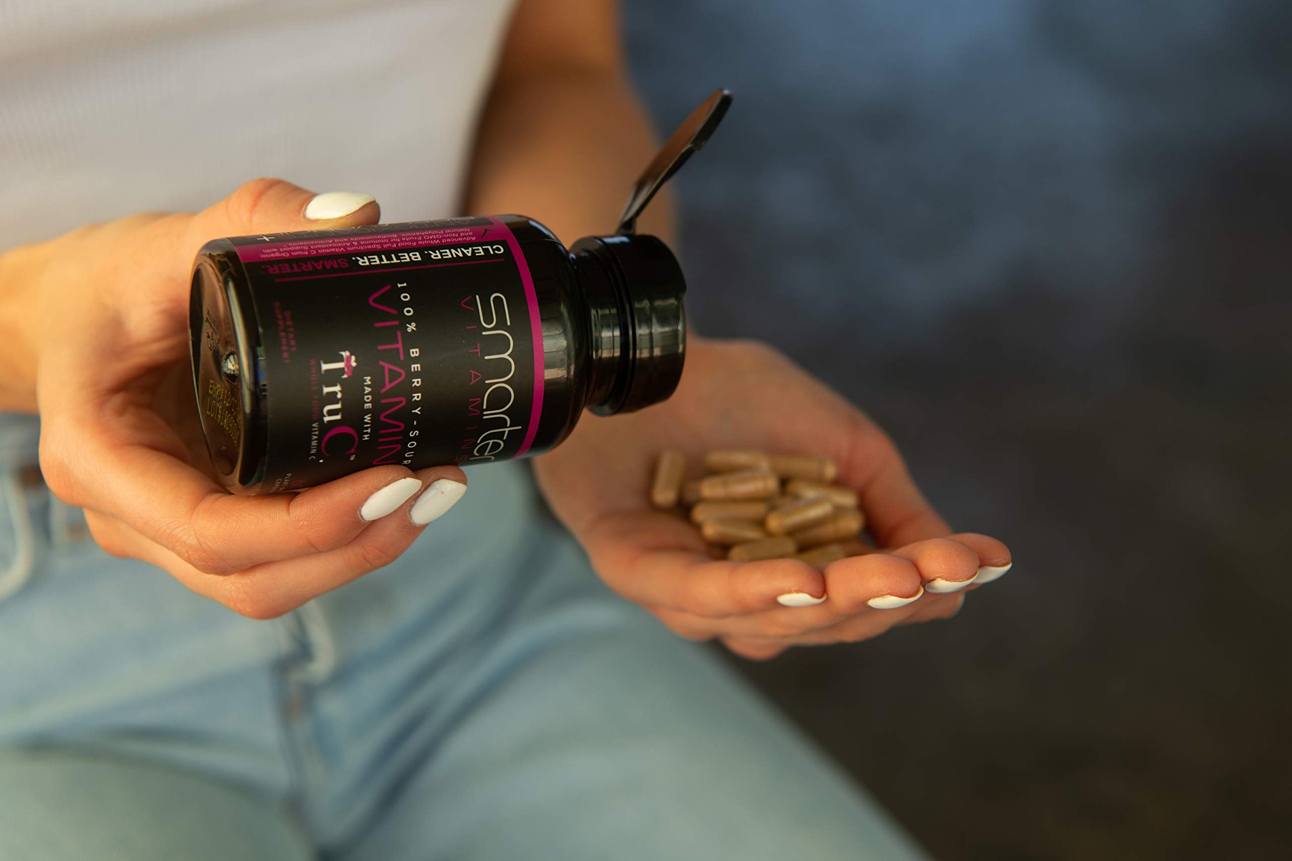 SmarterVitamins Smarter Raw uso diario sencillo con formato de 60 cápsulas.