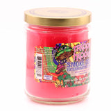 Vela Smoke Odor Exterminator Trippy Hippie 13 oz en primer plano, elimina olores de mascotas.