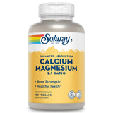 SOLARAY Calcio Magnesio en cápsulas: botella para apoyar la salud ósea