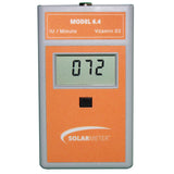 Solarmeter 6.4 muestra lectura digital UVB con precisión para controlar exposición.