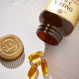 Solgar EFA 1300 Omega 3-6-9, formato softgel, fácil de tragar para uso diario.