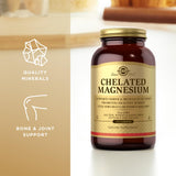 Solgar Magnesio Chelatado, etiqueta detallada con ingredientes y dosis.