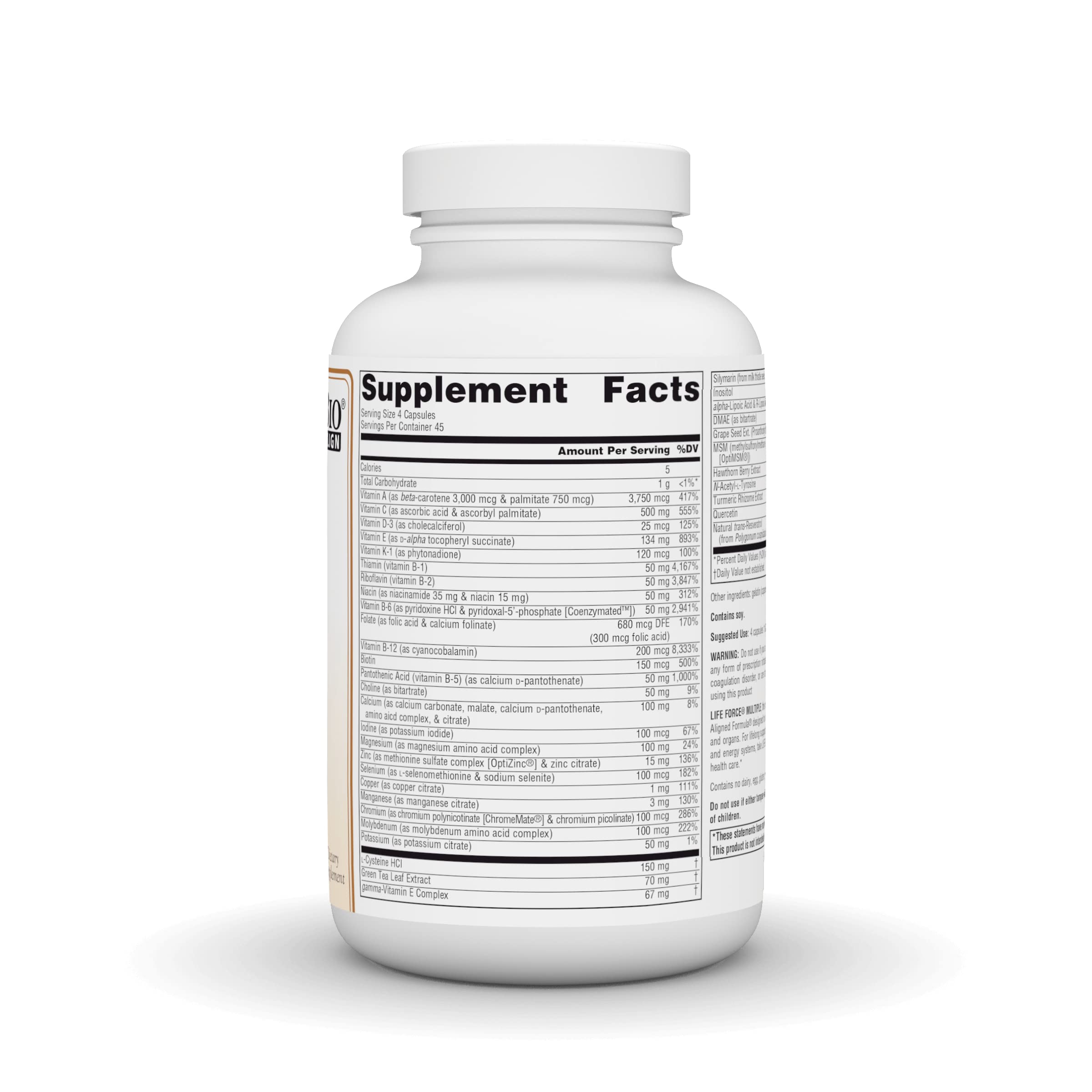 Source Naturals Life Force Multiple, mano sosteniendo la botella, fácil toma por la mañana.