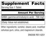 Tabletas de Source Naturals Serene Science GABA en mano para uso diario