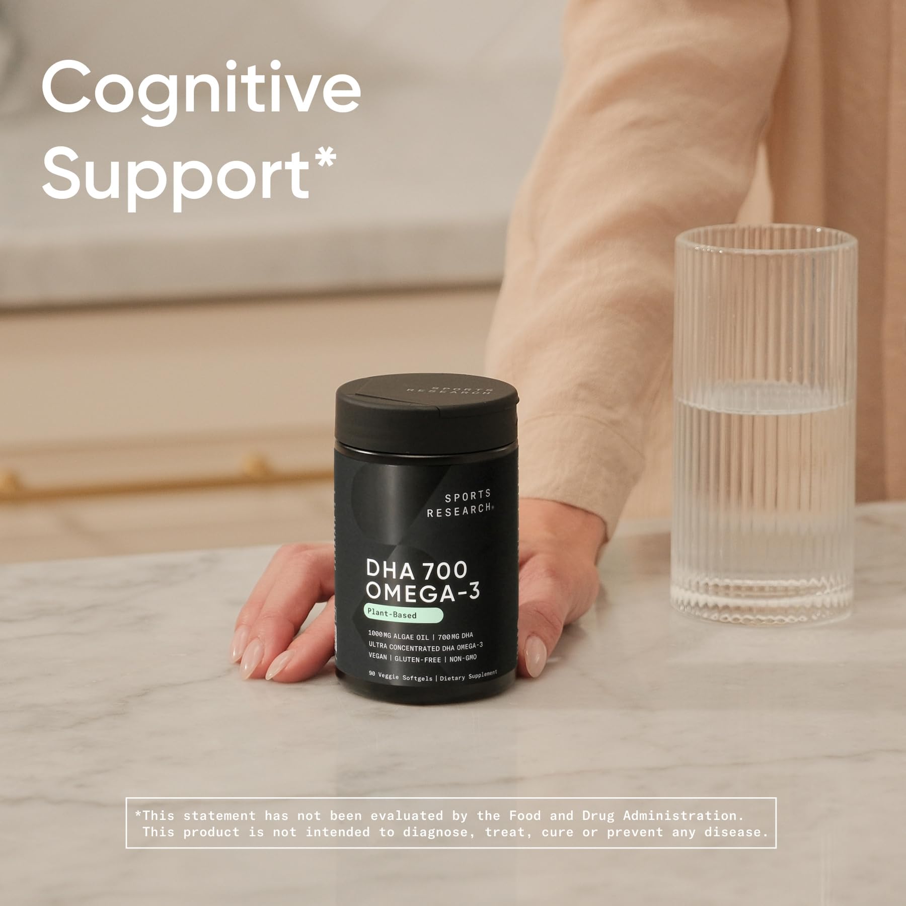 Sports Research Vegan DHA 700 mg envase libre de OGM y gluten.