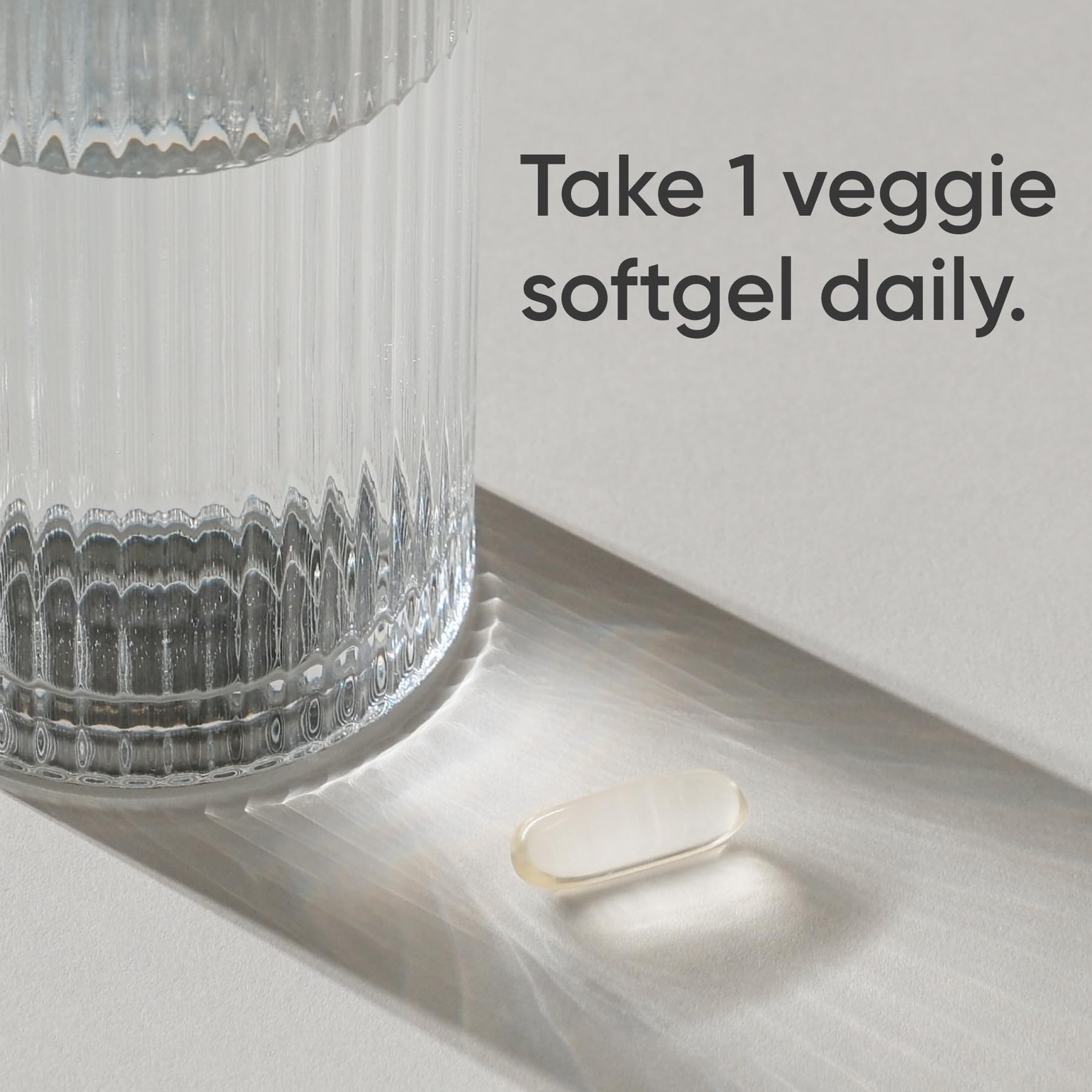 Sports Research Vegan DHA 700 mg etiqueta, diseño sostenible y claro.