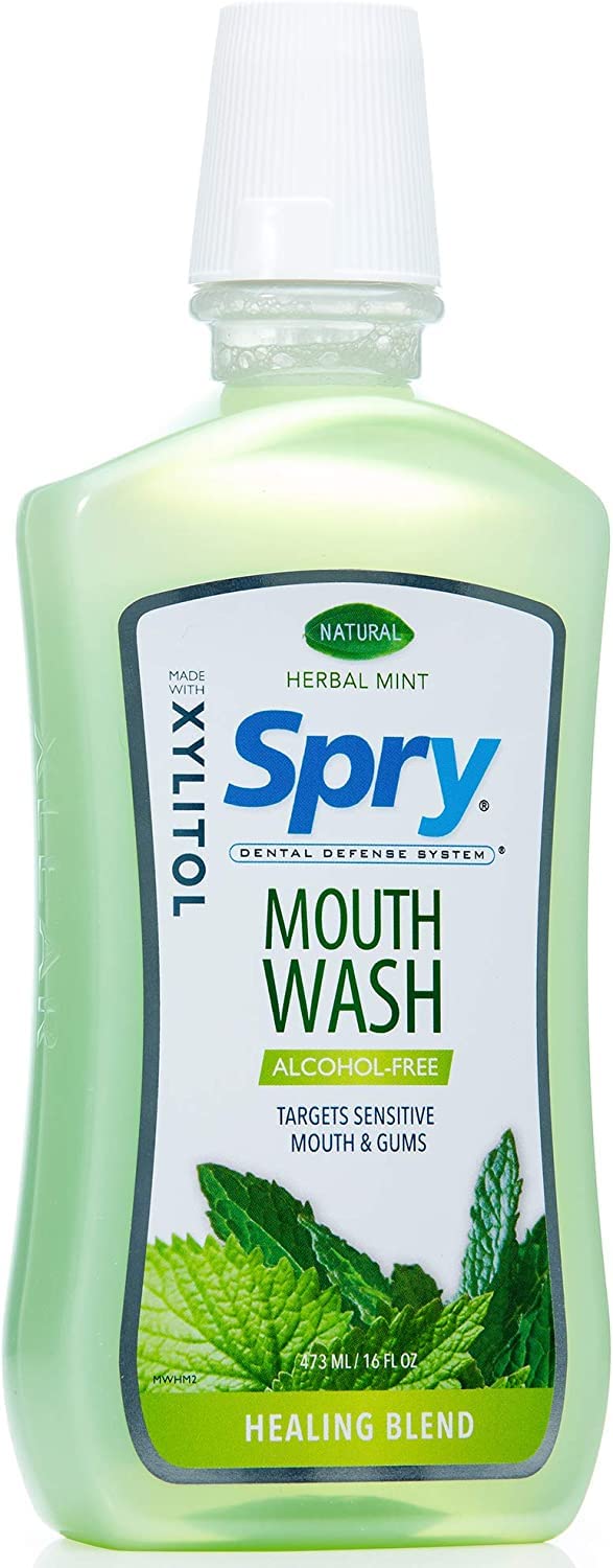 Spry botella enjuague bucal natural para uso diario y cuidado suave.