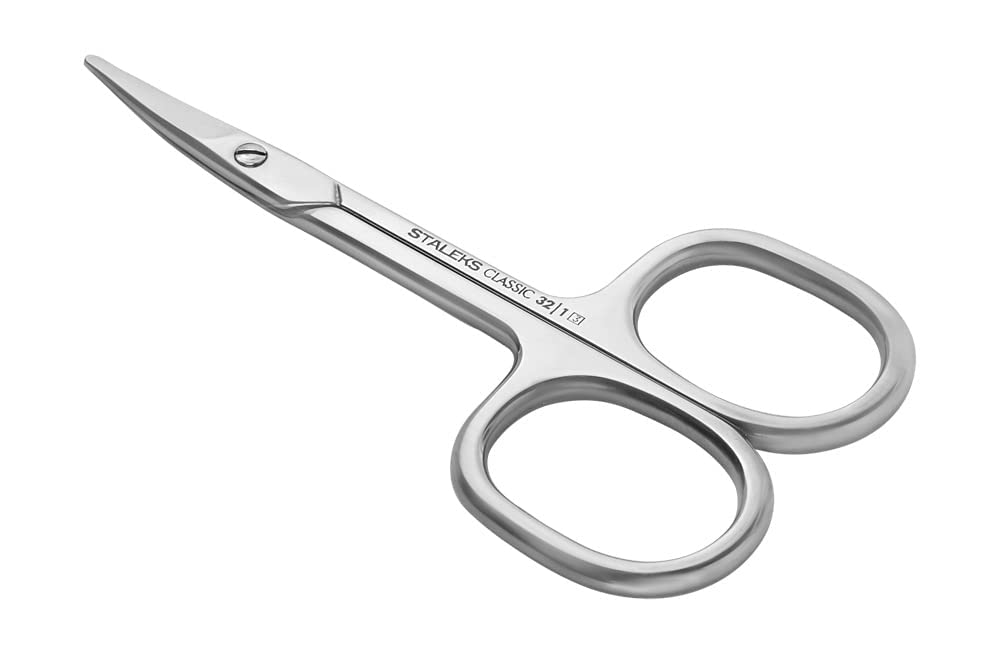 Staleks Classic 32, diseño higiénico, resistente a la desinfección.