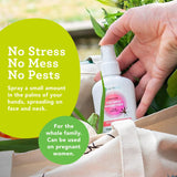 Stay Away EarthKind no es pegajoso y resiste al agua para uso prolongado.