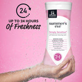 Etiqueta de Summer's Eve Simply Sensitive con instrucciones claras y aroma ligero