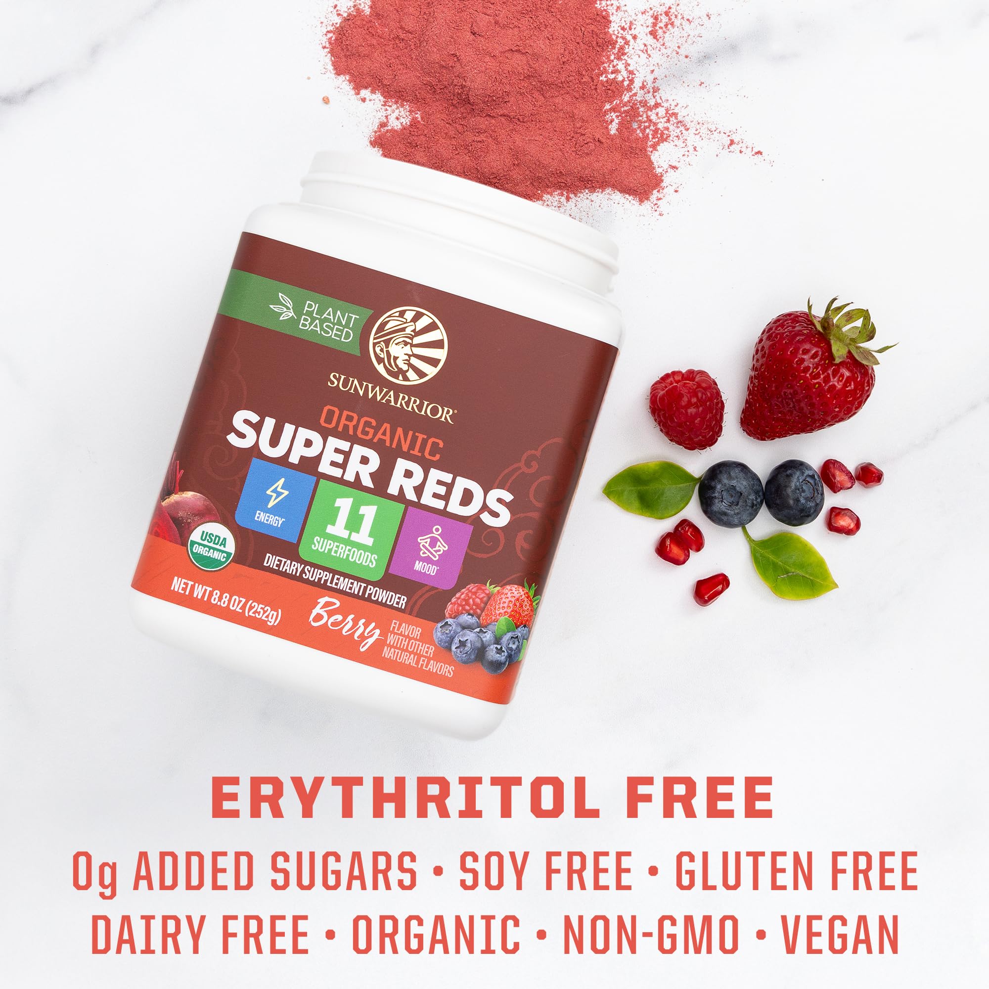 Sunwarrior Súper-Rojos Orgánico toma diaria con agua para energía sostenida.