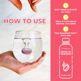 Superfood Tabs: tableta efervescente en proceso de disolución en agua.