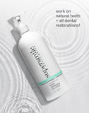 Dentadura limpia y lista para tratamiento con Supersmile