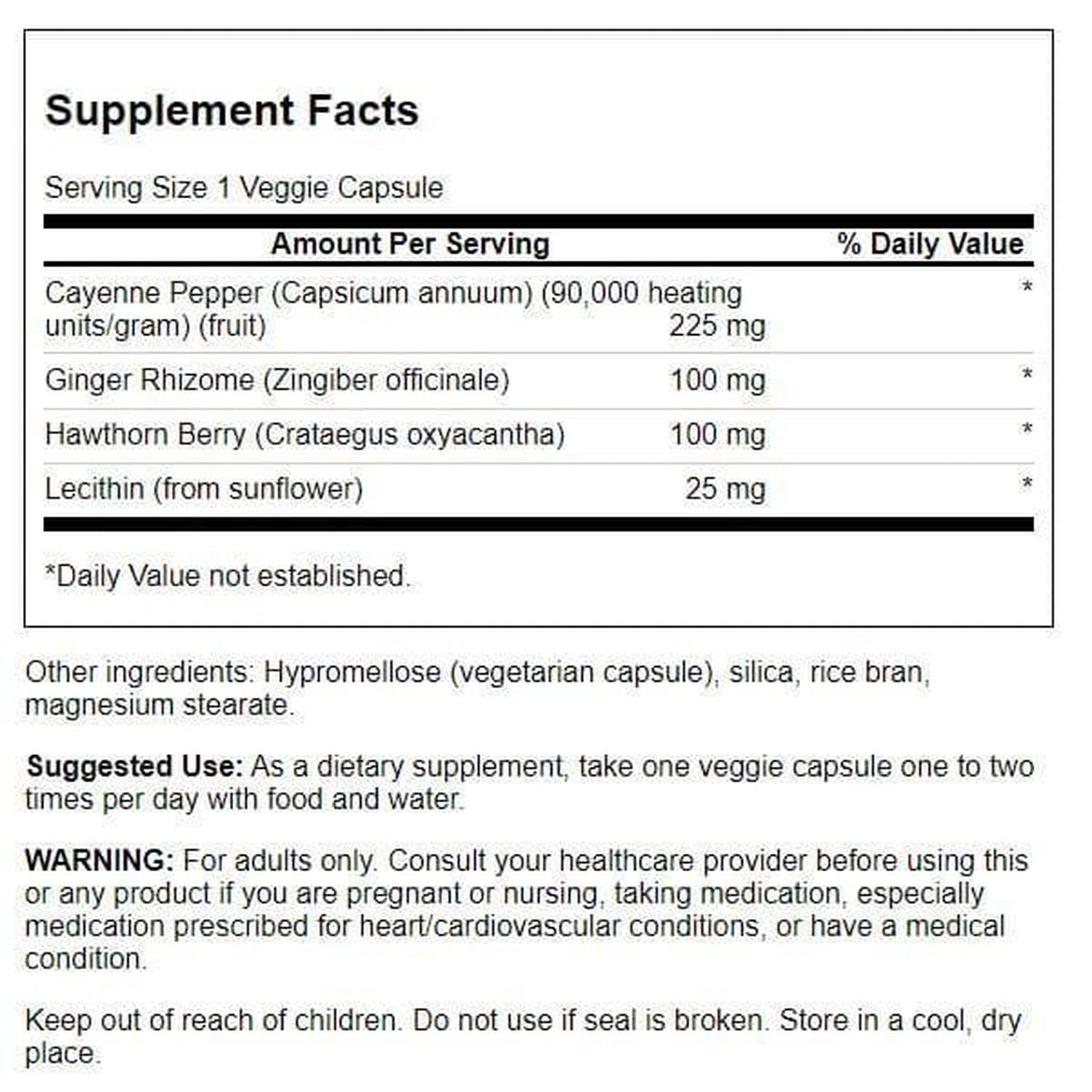 Swanson Super Cayenne: cápsulas en primer plano y composición natural.