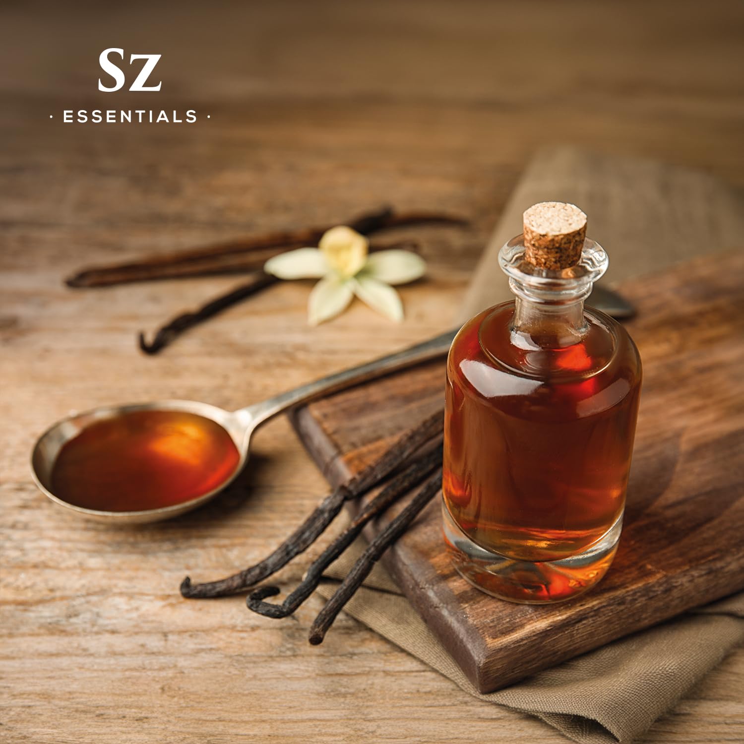 Sz Essentials Vanilla: etiqueta vegan y grado terapéutico que respalda pureza.