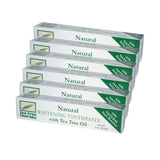 Tea Tree Therapy dentífrico natural blanqueante con aceite, ideal para limpieza diaria y aliento fresco.