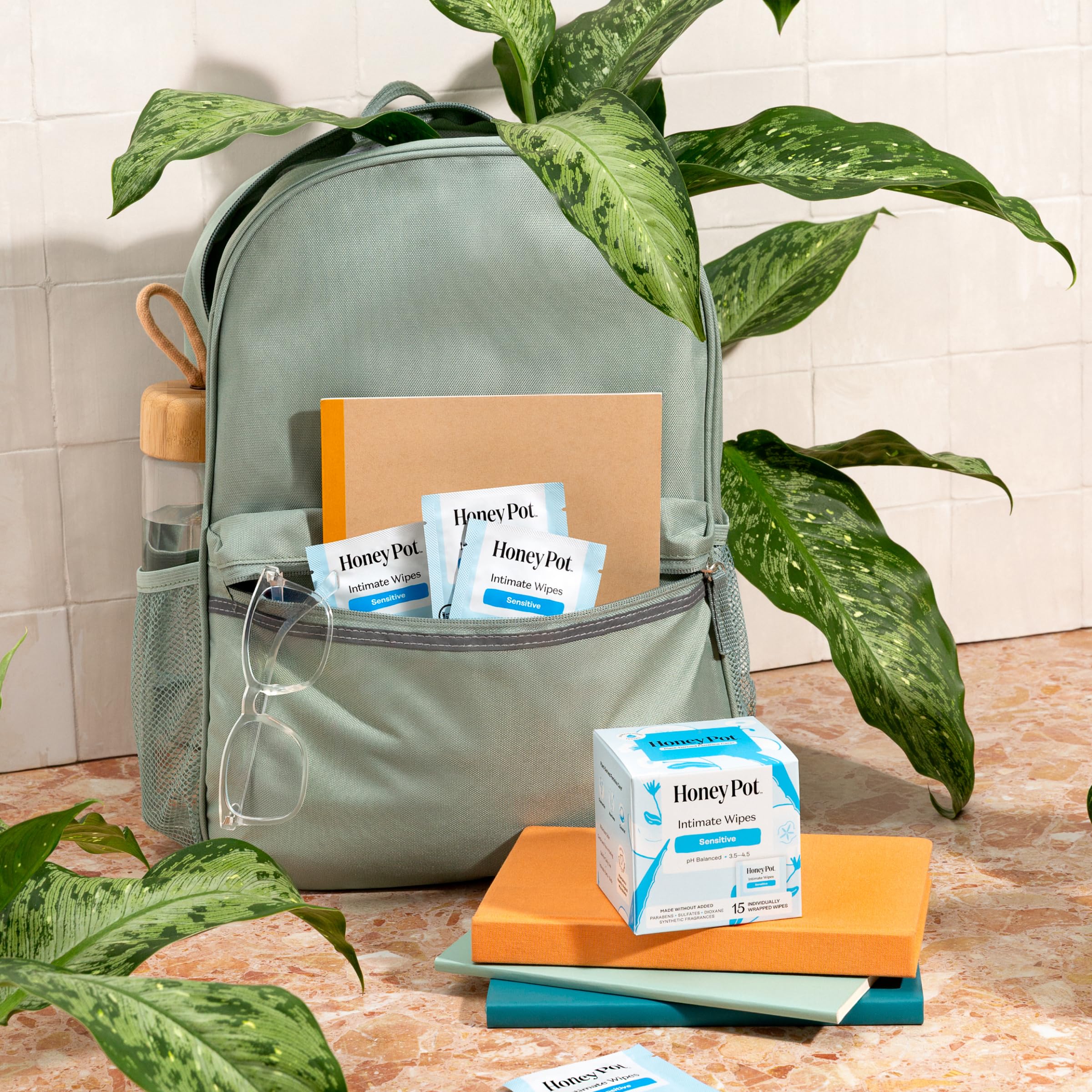 The Honey Pot Company: toallitas compactas listas para uso fuera de casa.