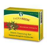 Thera Neem uso en ducha: limpia y nutre con aceites orgánicos.