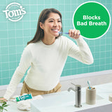 Etiqueta elegante de Tom's of Maine en la caja Wicked Fresh.