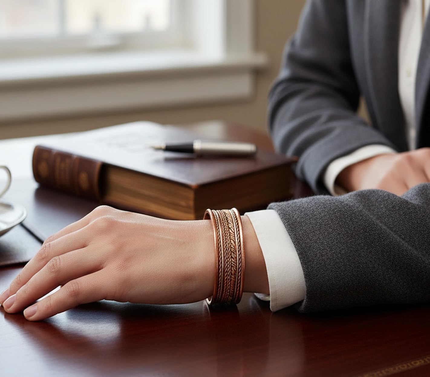 Pulsera Touchstone ligera y comoda para uso diario y ocasiones