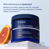 Trace Minerals Keto Electrolyte, polvo naranja listo para mezclar antes del ejercicio.