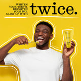 Twice dentífrico aliento limpio y sonrisa fresca tras cepillado.