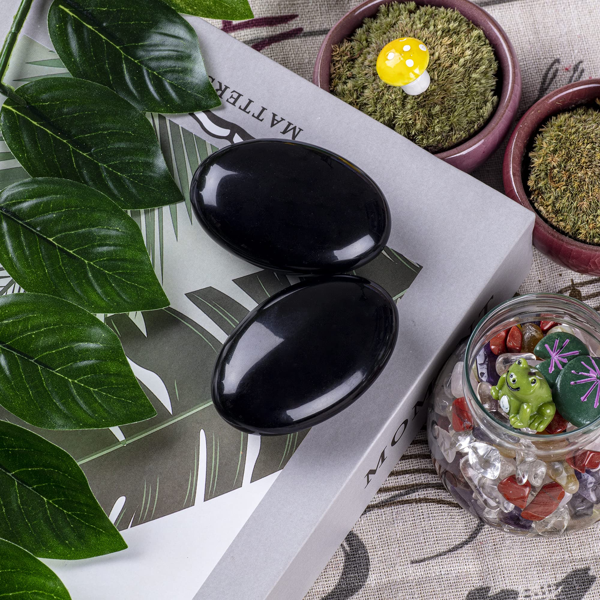 Regalo perfecto: piedra obsidiana negra UFEEL para momentos de calma.