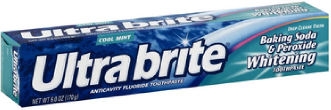 Pasta UltraBrite blanqueadora con bicarbonato y peróxido para blanqueado suave y aliento fresco.