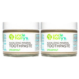 Pasta dental Uncle Harry's Spearmint en frasco de vidrio, aliento fresco.