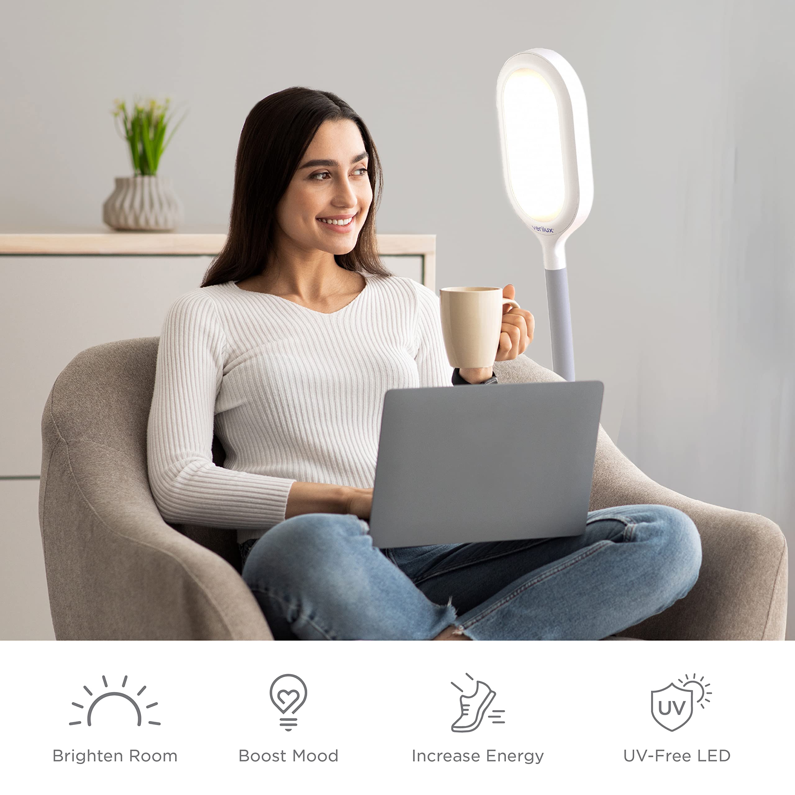 Verilux HappyLight Duo, altura ajustable para adaptarse a diferentes escritorios y vistas.