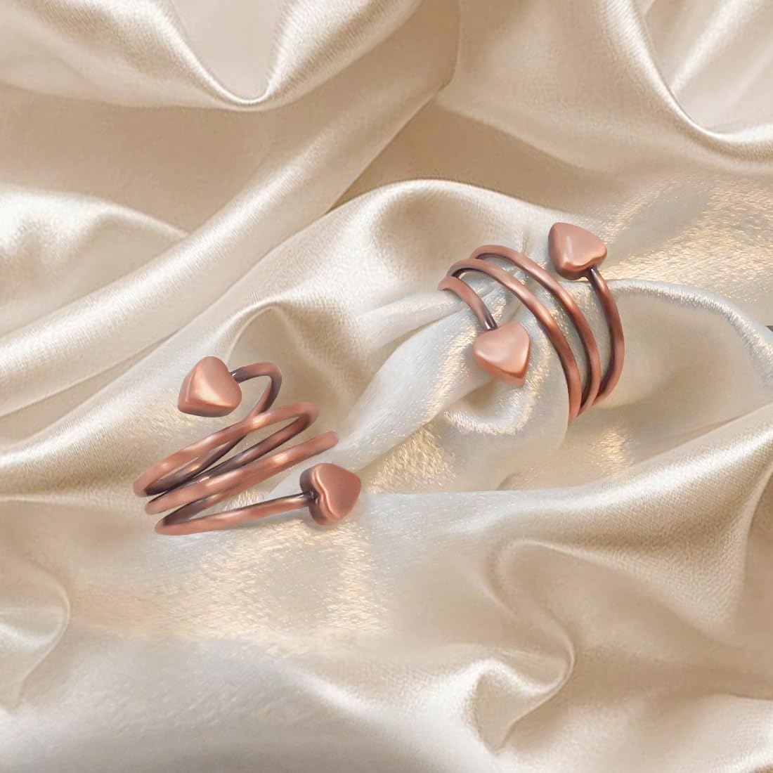 Vicmag acabado pulido en cobre, complemento perfecto para outfits formales.