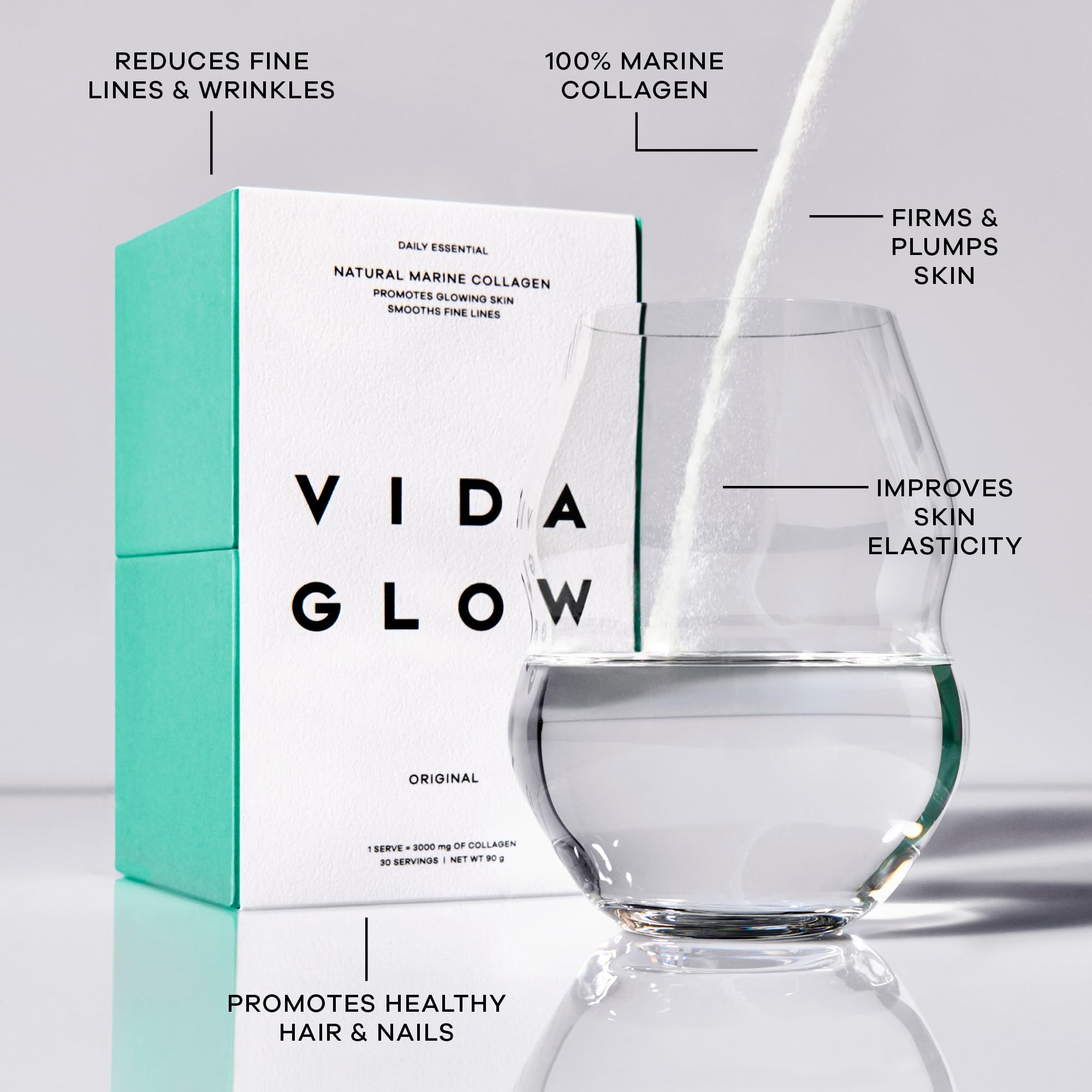 Vida Glow polvo de colágeno marino en vaso de batido.