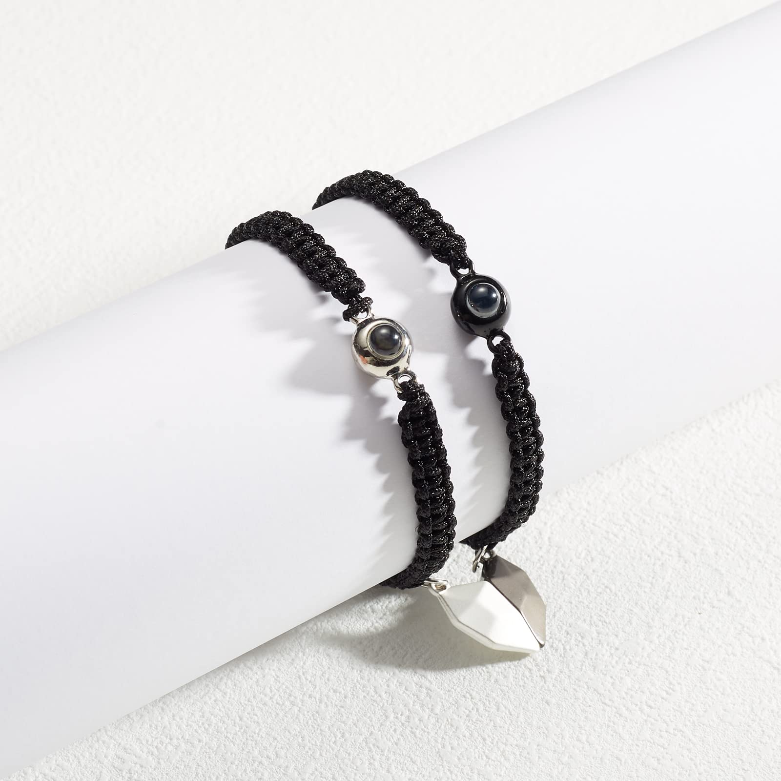 Ajuste de talla 6-10 pulgadas, pulsera de pareja para comodidad personalizada.