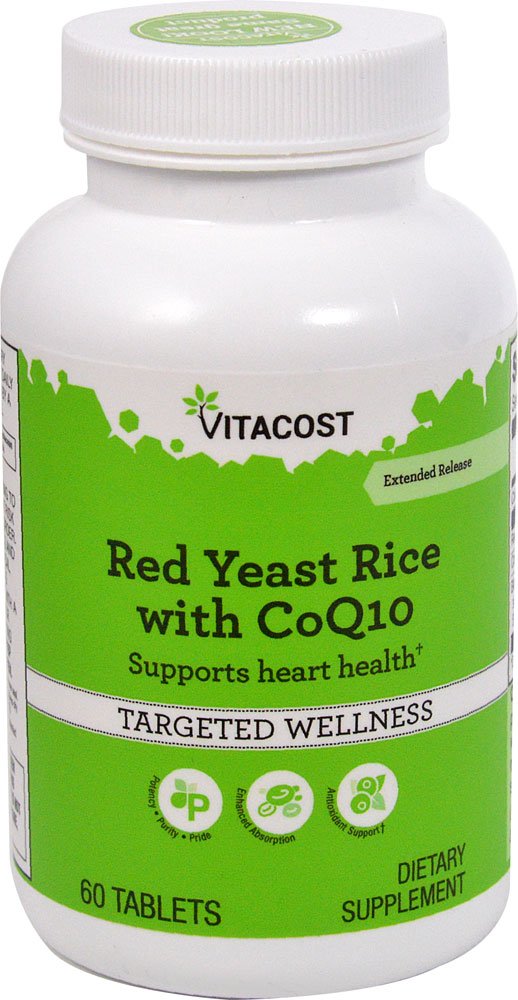 Vitacost botella con tabletas de arroz de levadura roja y CoQ10 para apoyo diario.