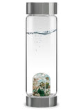 VitaJuwel ViA Forever Young: botella de cristal con gemas para hidratación consciente