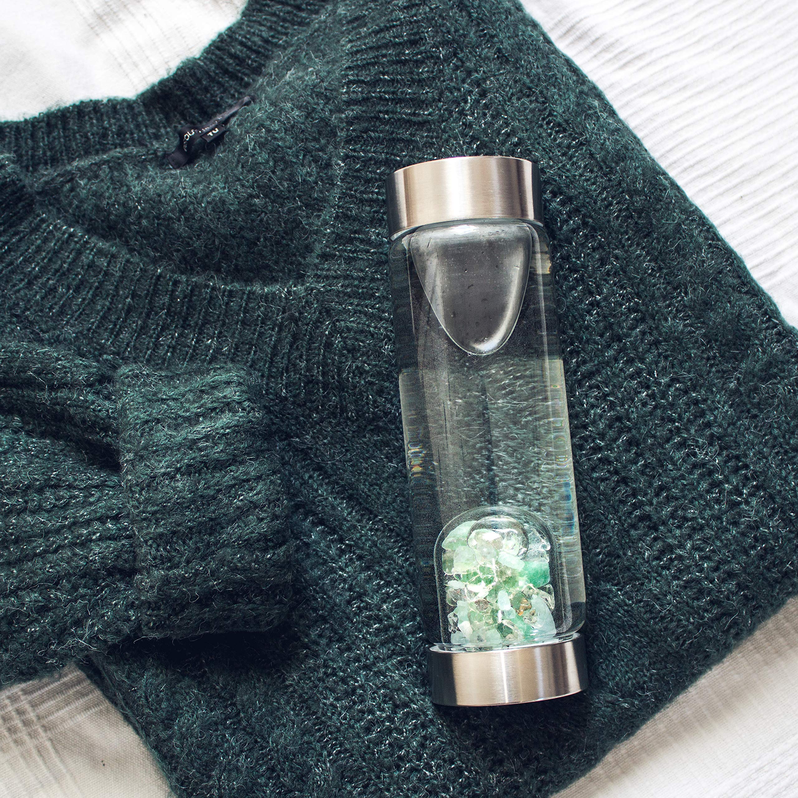 VitaJuwel ViA Forever Young: detalle de Aguamarina para limpieza emocional y claridad
