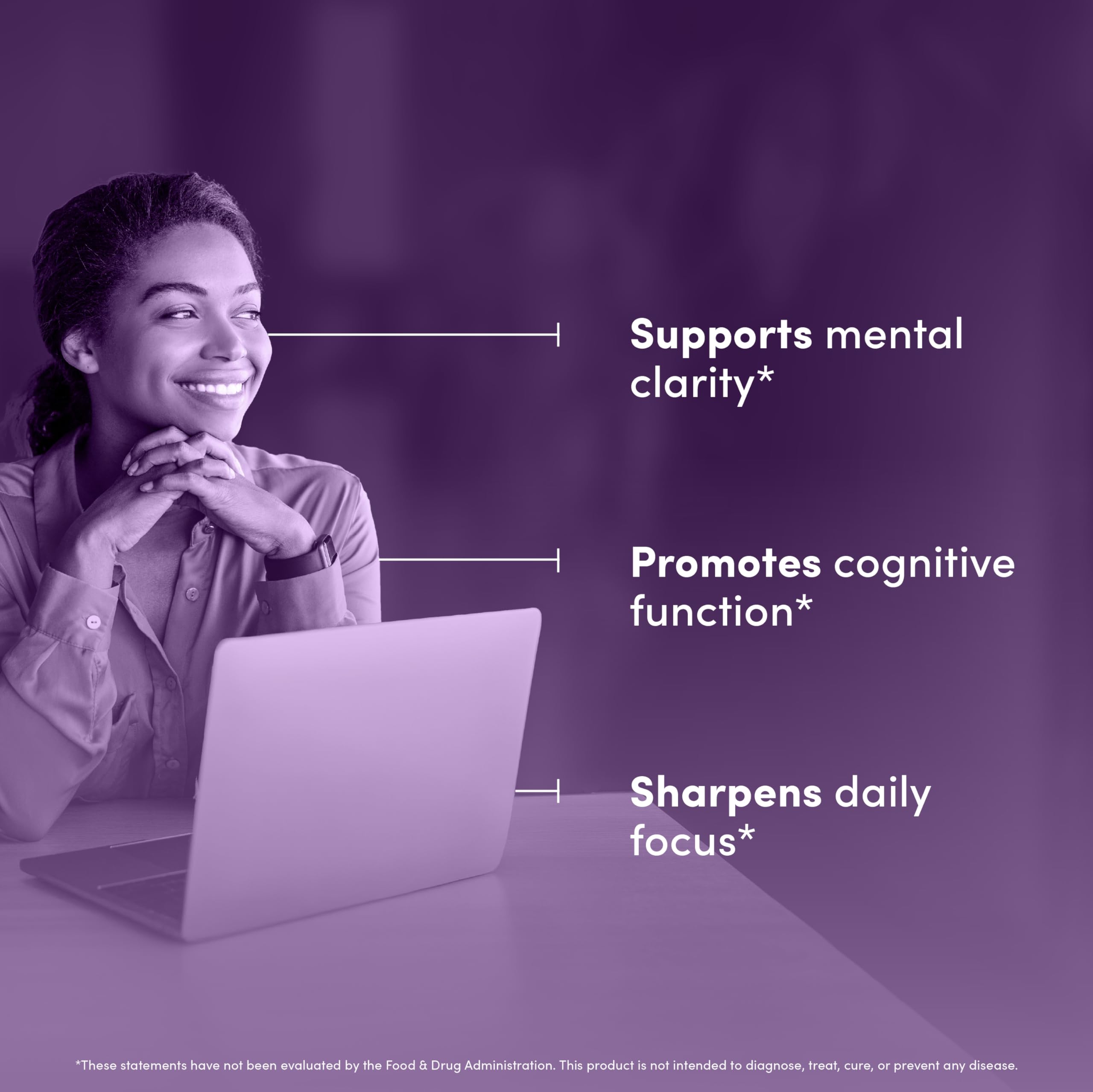 Persona sostiene cápsula de Vital Peak Brain Peak.