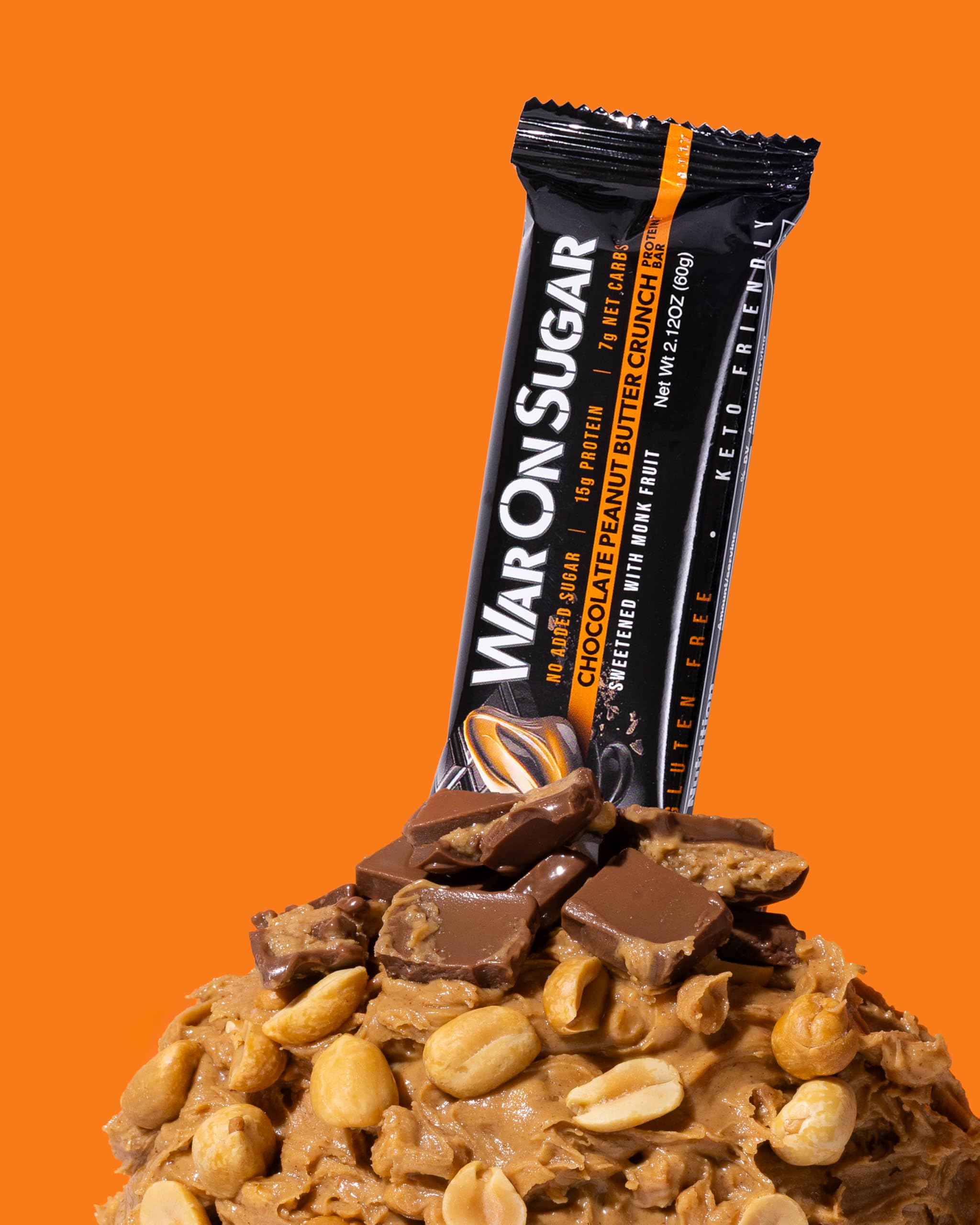 Uso en bolso para antojo saludable, War on Sugar barra chocolate cacahuete.