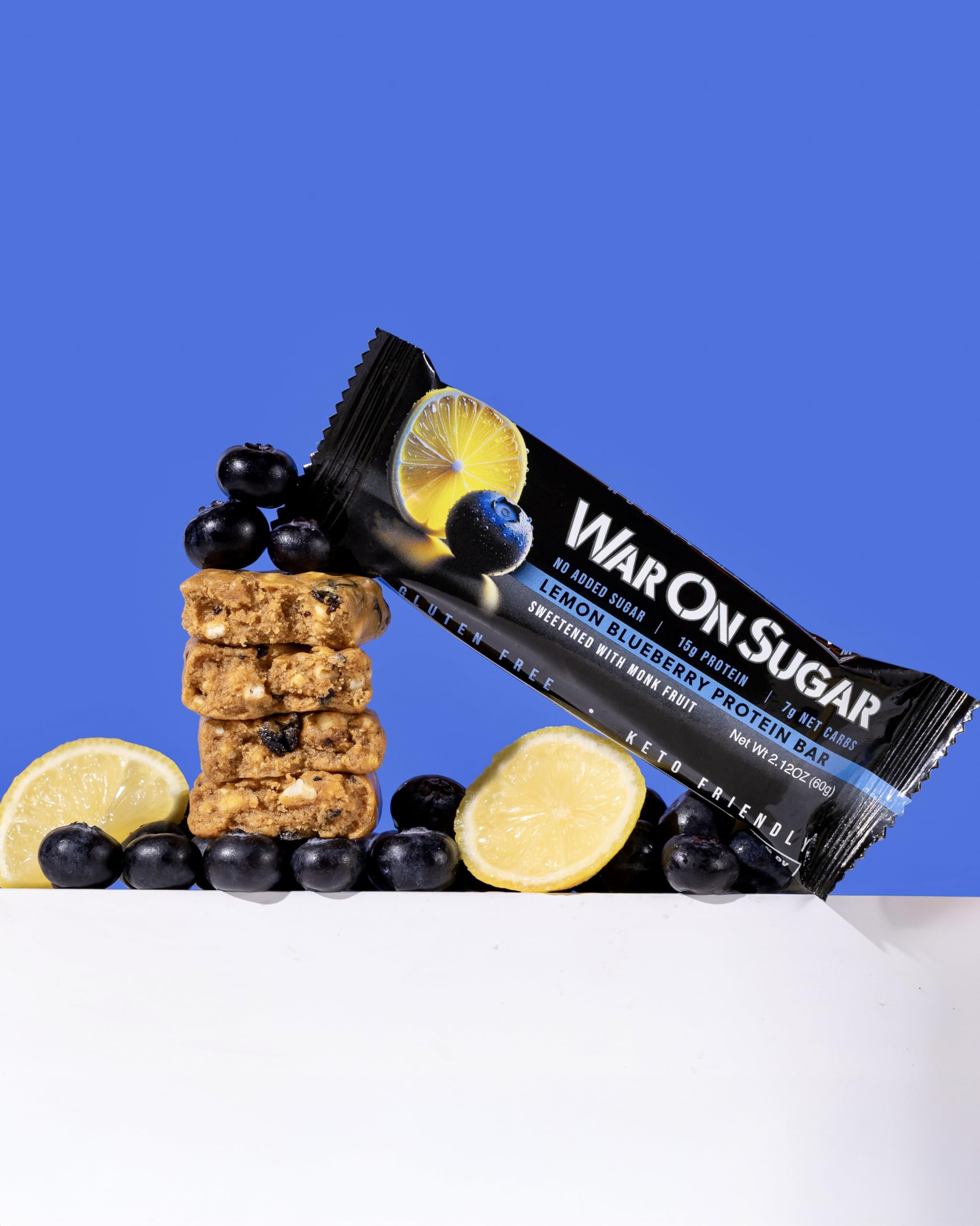 War on Sugar barra proteína limón-arándano, snack práctico en cualquier momento
