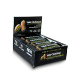 War on Sugar barra de proteína con mantequilla de cacahuate y pistacho, tentempié post-entreno.