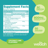 Cucharada de Wellah Creatine para Mujer mezclada en vaso de agua