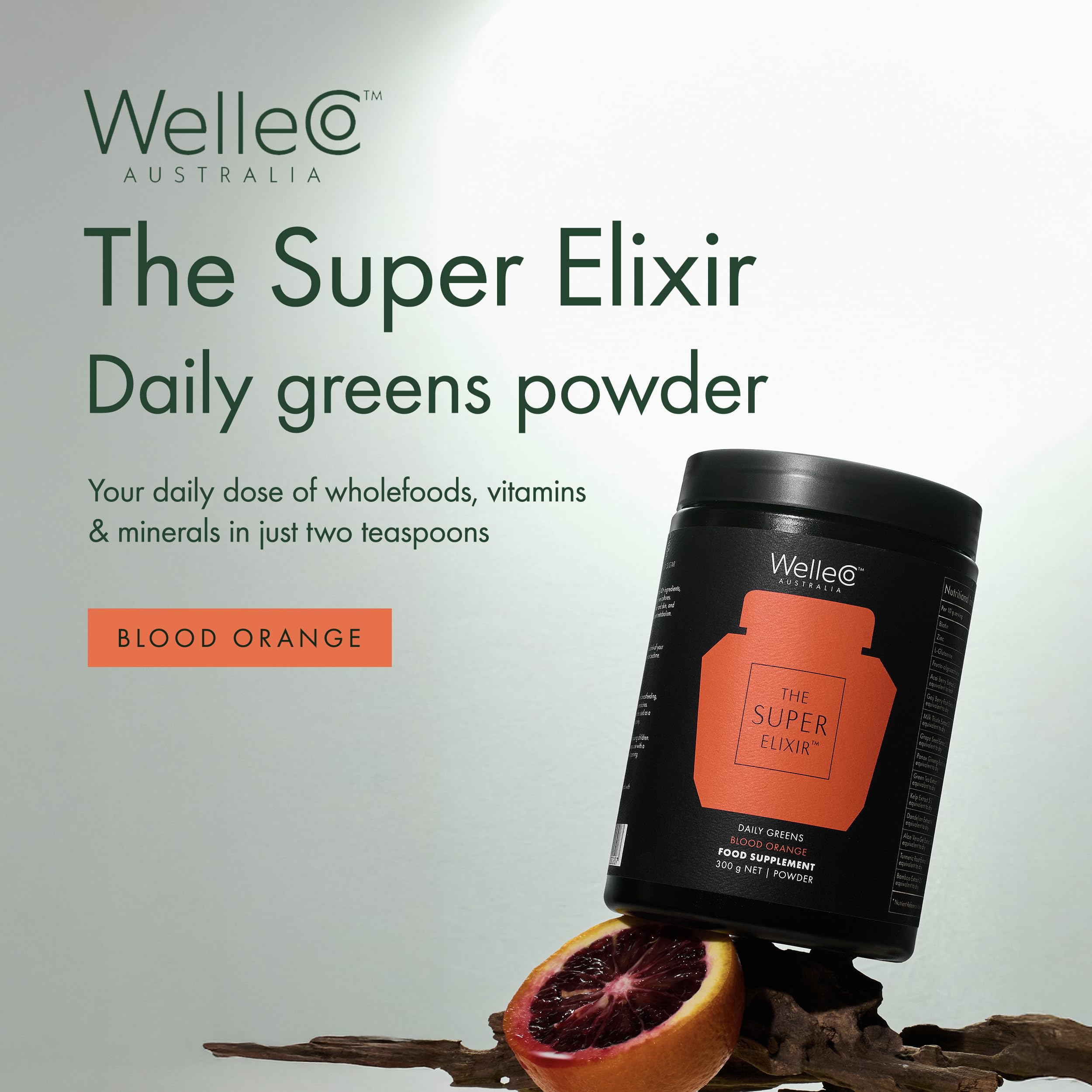 Envase de WelleCo Elixir Diario Super Verdes para consumo diario.