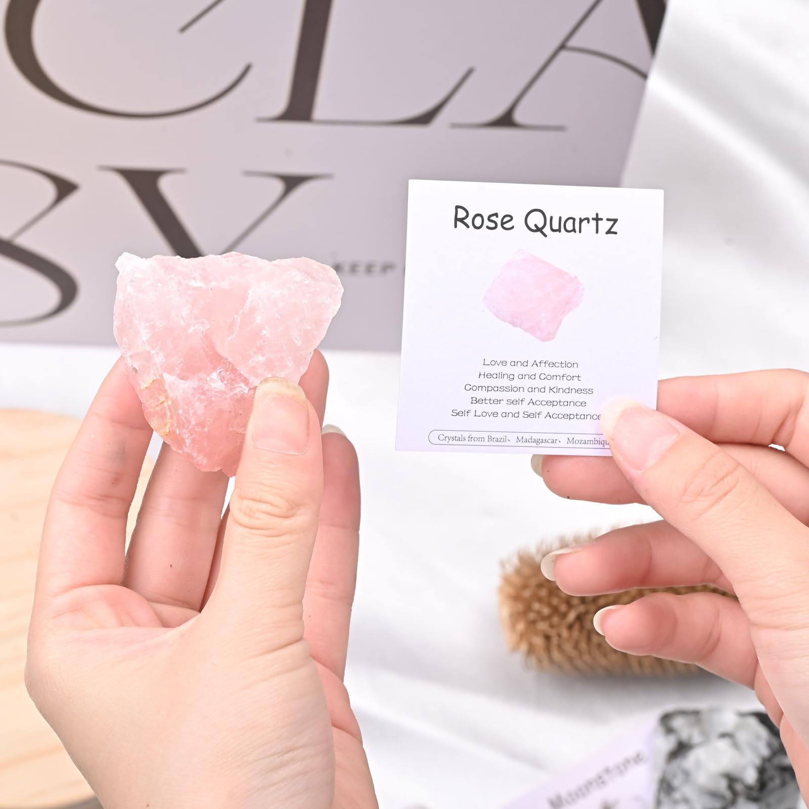 Cuarzo rosa crudo WHAL&YUNE, detalle de superficie irregular