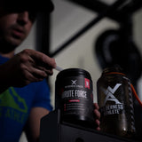 Wilderness Athlete Brute Force, sabor-sandia-lima, energía sin cafeína para sesiones intensas.
