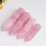 WUYOUSHI torre cristal de cuarzo rosa pieza única con variación natural