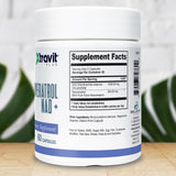 Etiqueta de Xtravit Resveratrol NAD en primer plano, enfoque en pureza