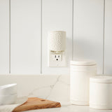 Sensor de luz del difusor ajusta la intensidad para cualquier hora.